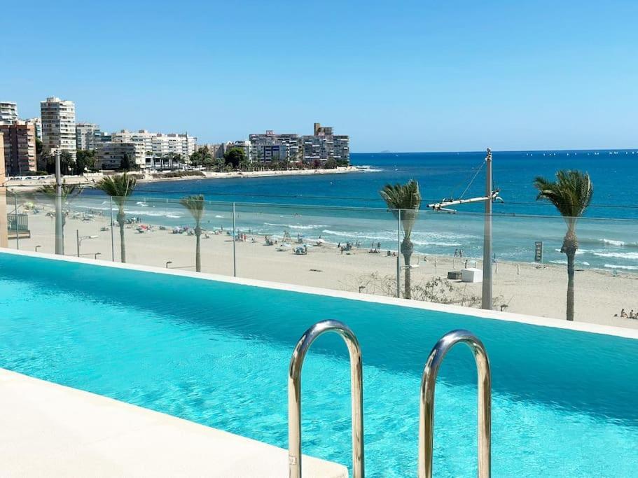 Apartment La Calma Vacations Beachfront In Muchavista Campello
